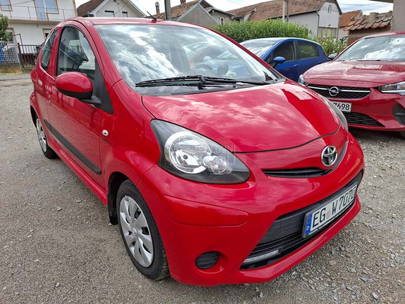 Toyota Aygo 1.0b clima rest