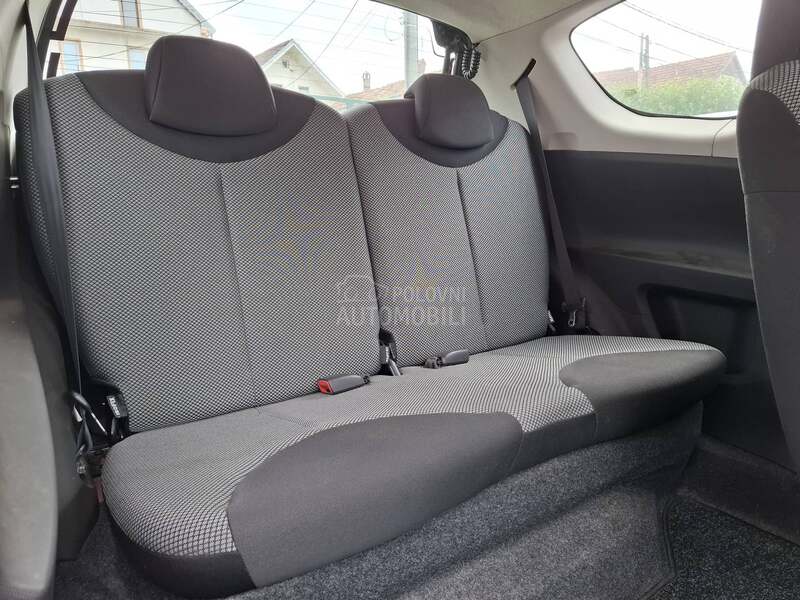 Toyota Aygo 1.0b clima rest