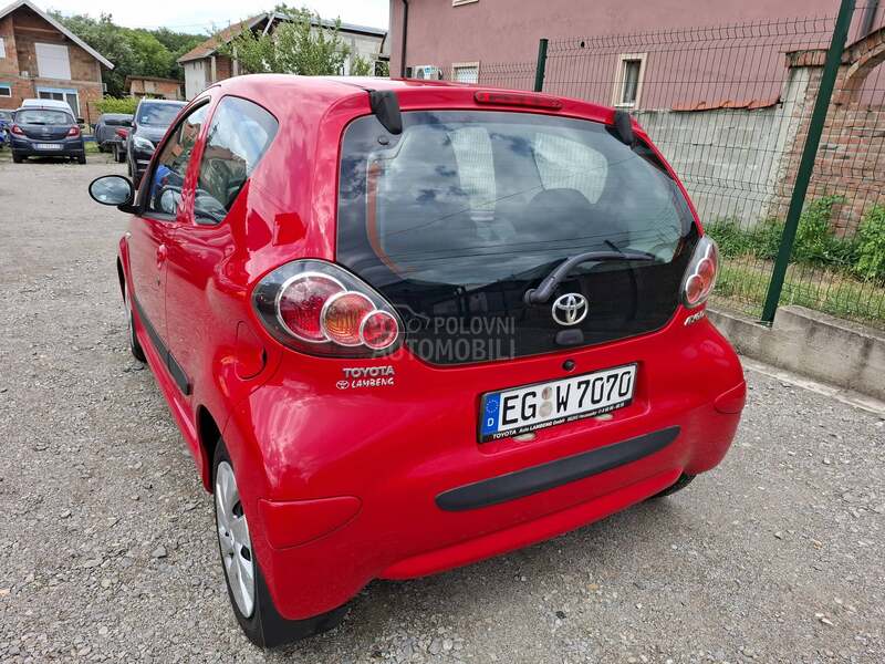 Toyota Aygo 1.0b clima rest