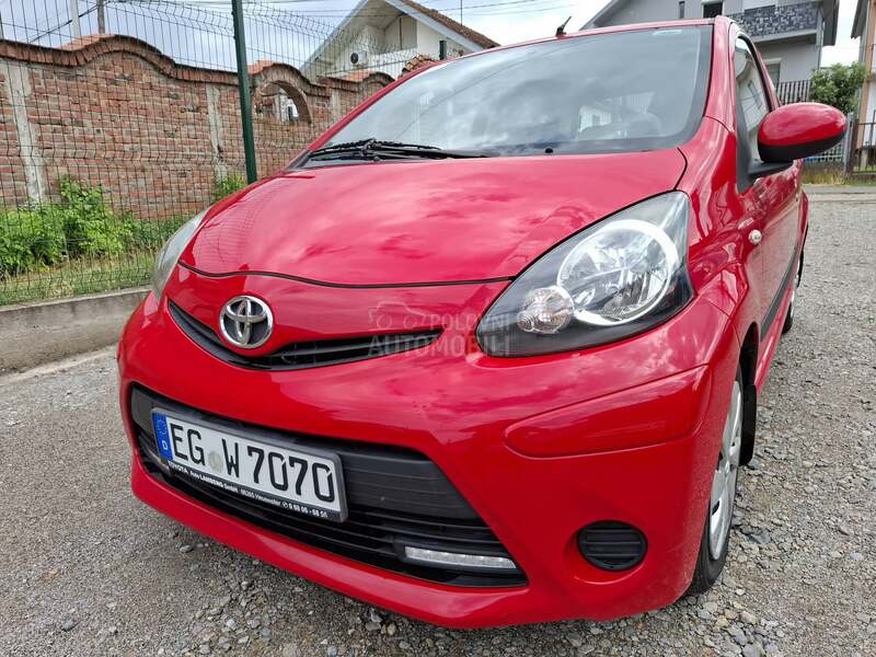 Toyota Aygo 1.0b clima rest