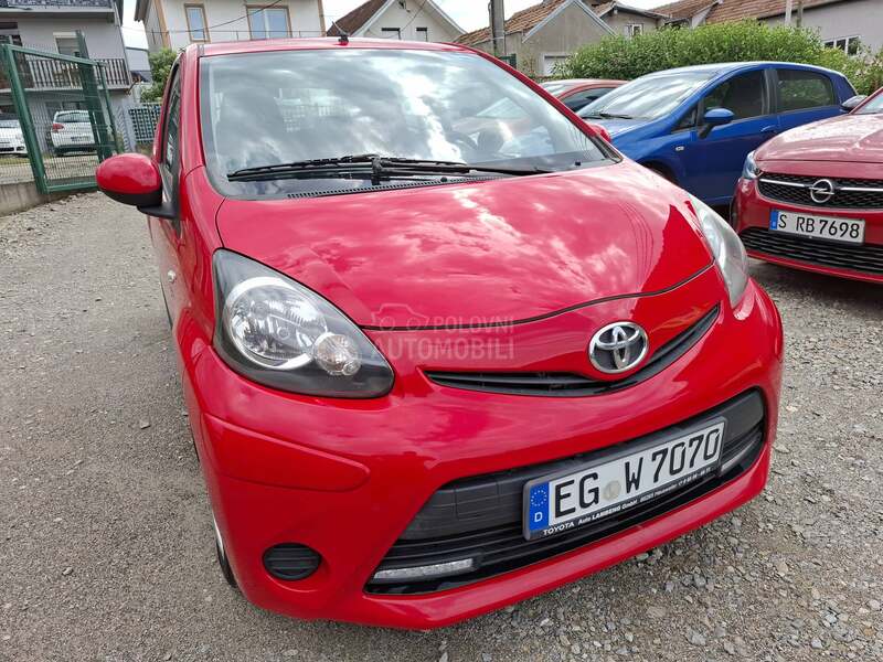 Toyota Aygo 1.0b clima rest