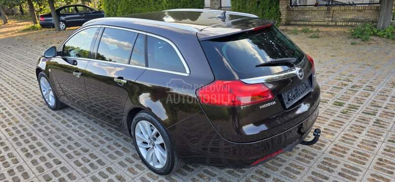 Opel Insignia 2,0  cdti  4x4