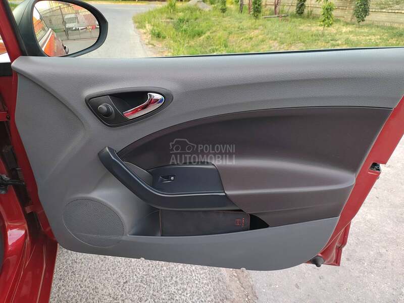 Seat Ibiza 1,2i 2009g /L E P A/