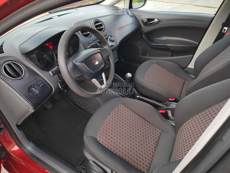 Seat Ibiza 1,2i 2009g /L E P A/