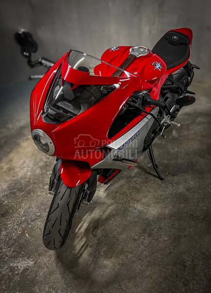 MV Agusta superveloce