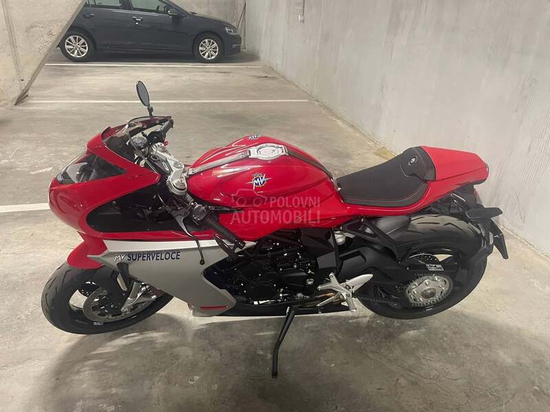 MV Agusta superveloce