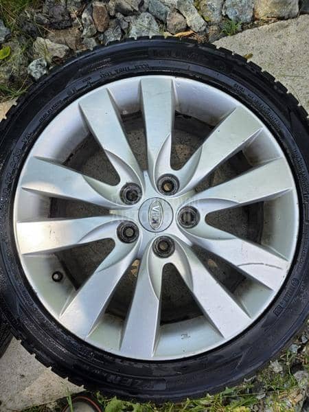 Kumho 225/45 R17 Letnja