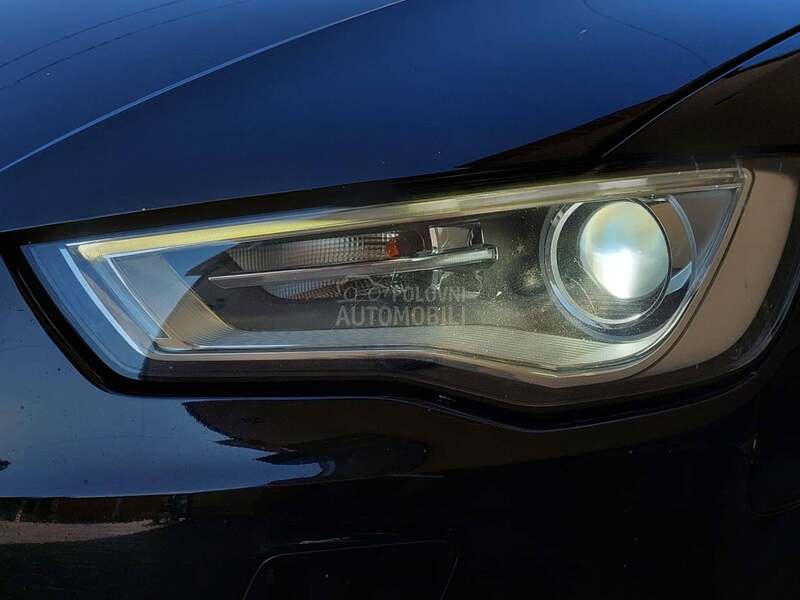 Audi A3 1.6 AMBIJENTE