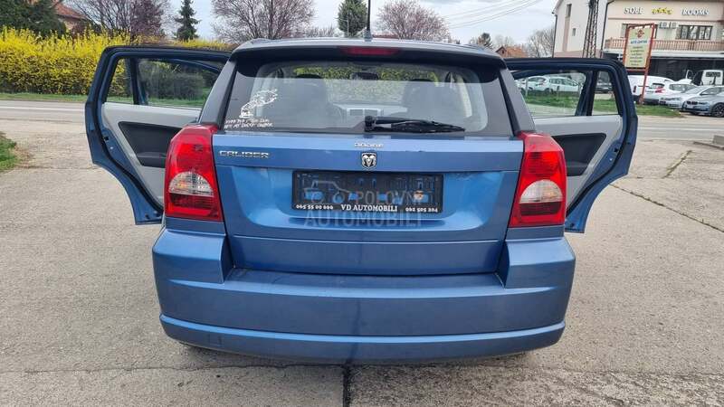 Dodge Caliber 1.8b
