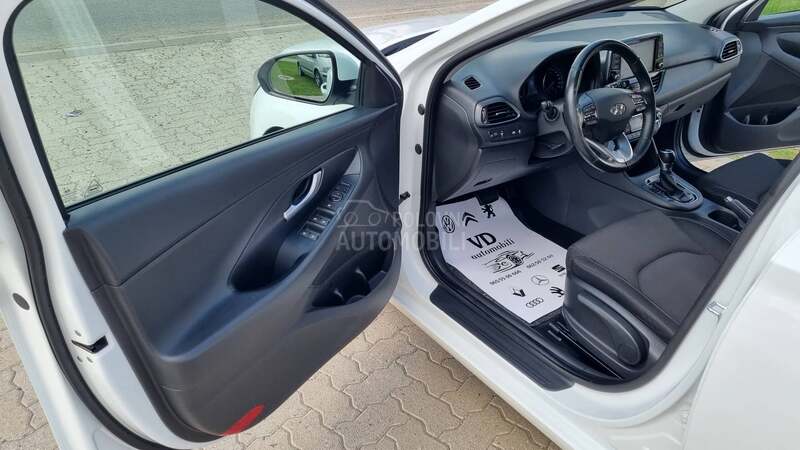Hyundai i30 1.6 CRDI A.U.T.O.M