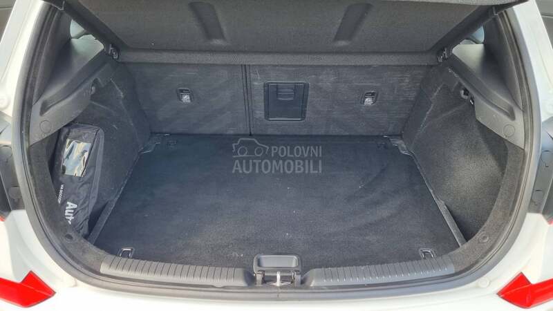 Hyundai i30 1.6 CRDI A.U.T.O.M