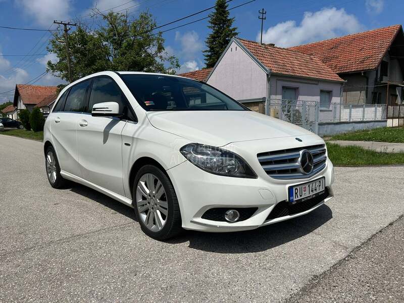 Mercedes Benz B 200 CDI EXSECUTIVE