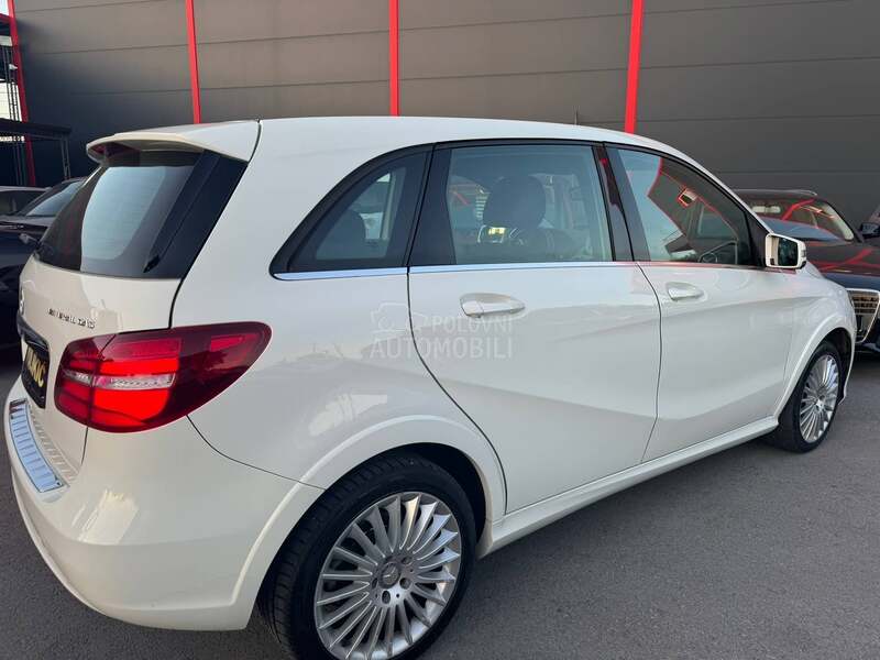 Mercedes Benz B 200 RATA 228e BEZ UČEŠĆA