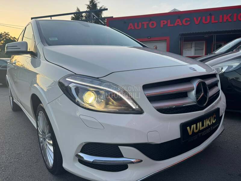 Mercedes Benz B 200 RATA 228e BEZ UČEŠĆA