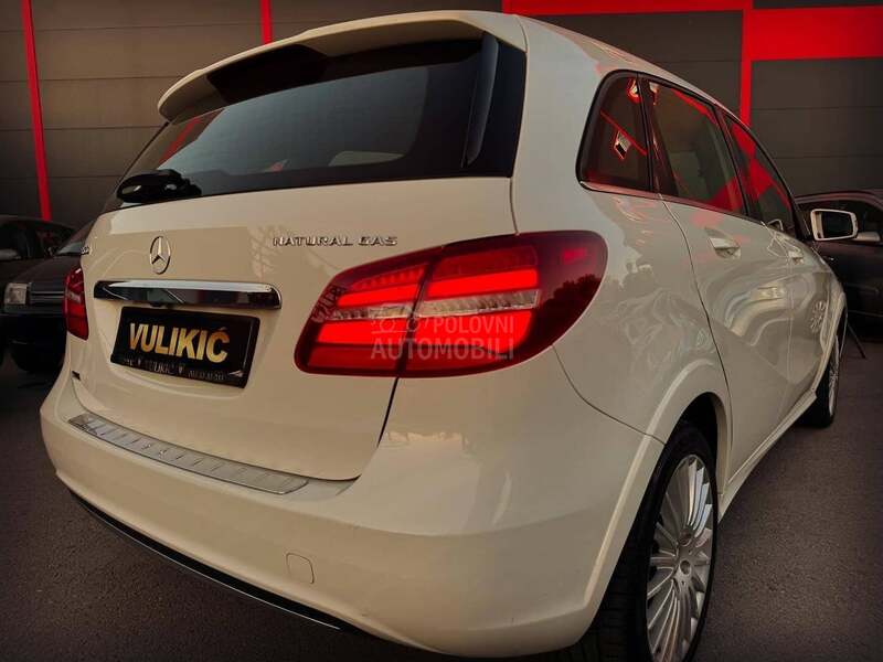 Mercedes Benz B 200 RATA 228e BEZ UČEŠĆA