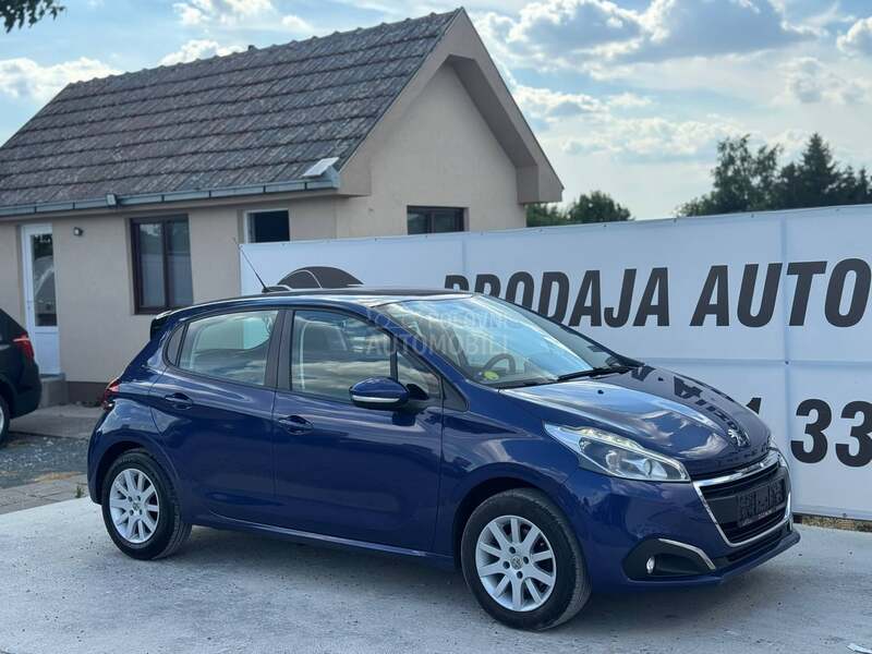 Peugeot 208 
