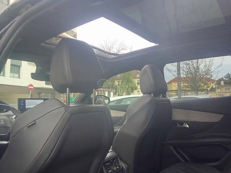 Peugeot 3008 1,5HDI GT Pano