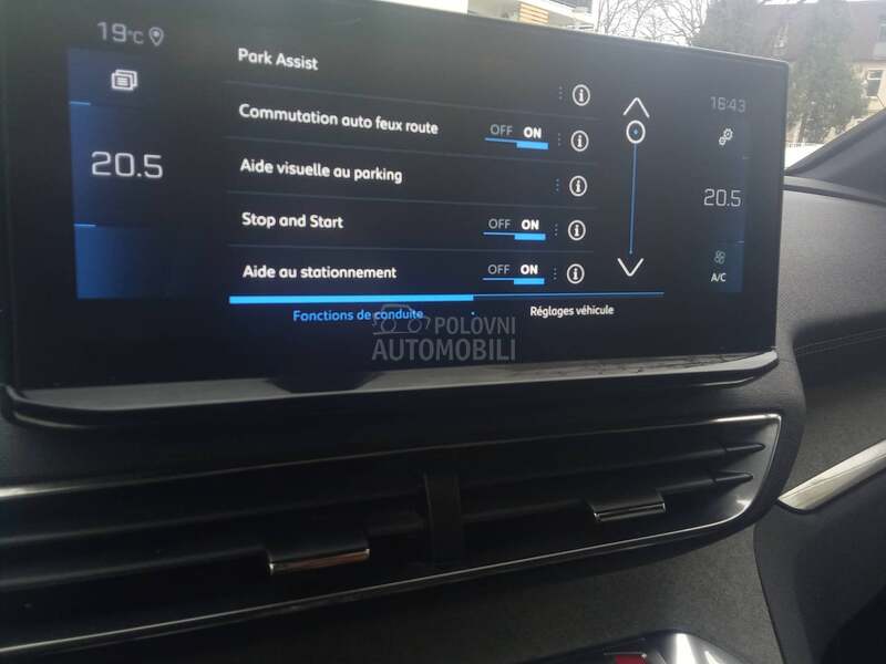 Peugeot 3008 1,5HDI GT Pano