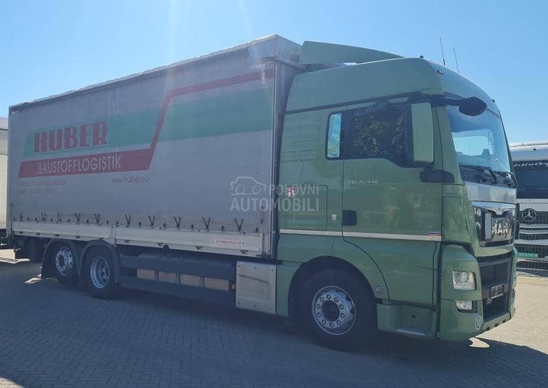 MAN 26.440 / 7.4m / LIFT