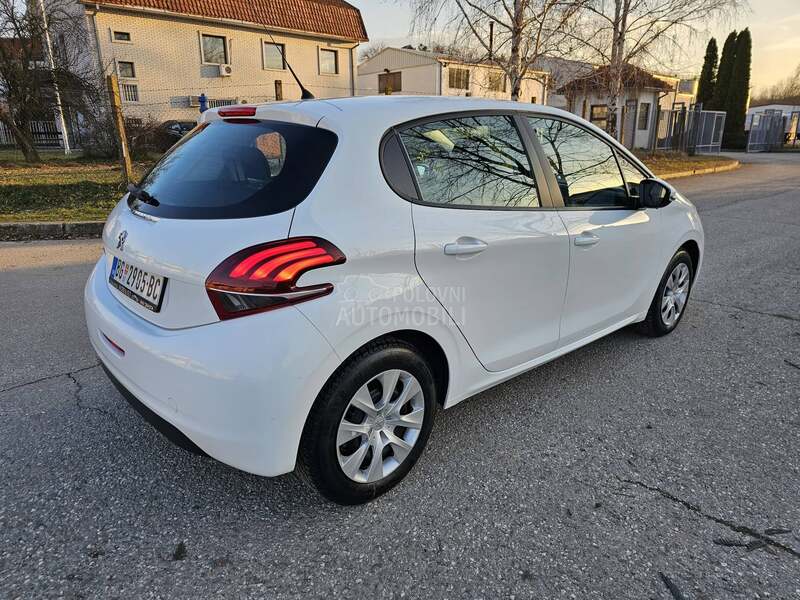 Peugeot 208 1.6Hdi Restajling