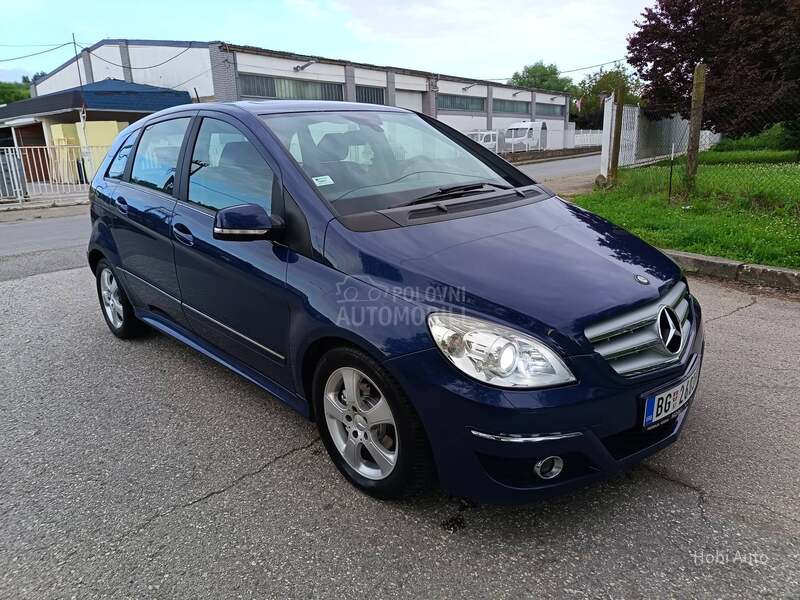 Mercedes Benz B 180 CDI  RESTAJLING