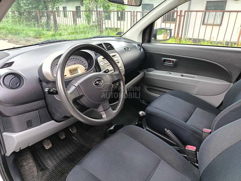 Subaru Justy 1.0B   A C