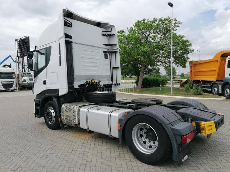 Iveco AS440ST/P