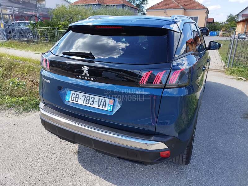 Peugeot 3008 1.5 BLUEHDI ALLURE