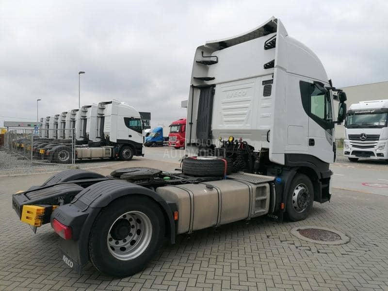 Iveco AS440ST/P