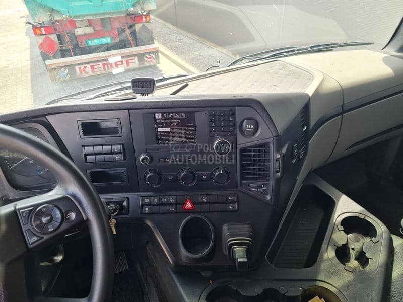 Mercedes Benz ANTOS 1824 7.3m