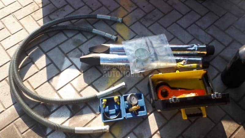 ČEKIĆI SVIH TEŽINA