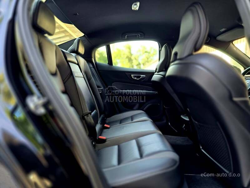 Volvo S60 2.0 T4 R-DESIGN A/T