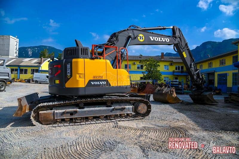 Volvo ECR235EL