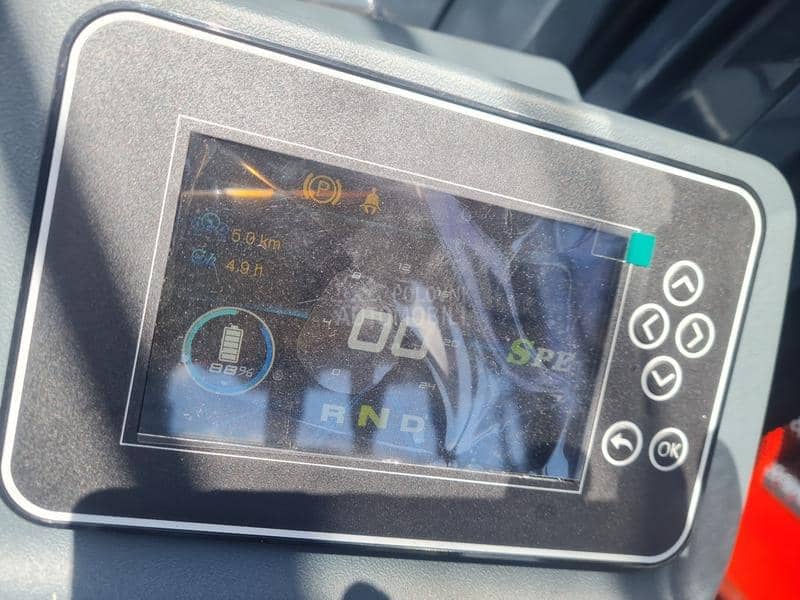 Heli 2.5t. / 5.4m / LITIJUMSKE