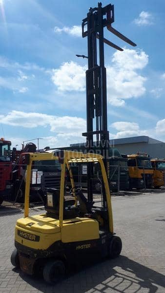 Hyster J2OXN LWB ref 6977