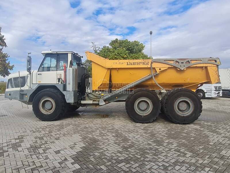Liebherr TA230