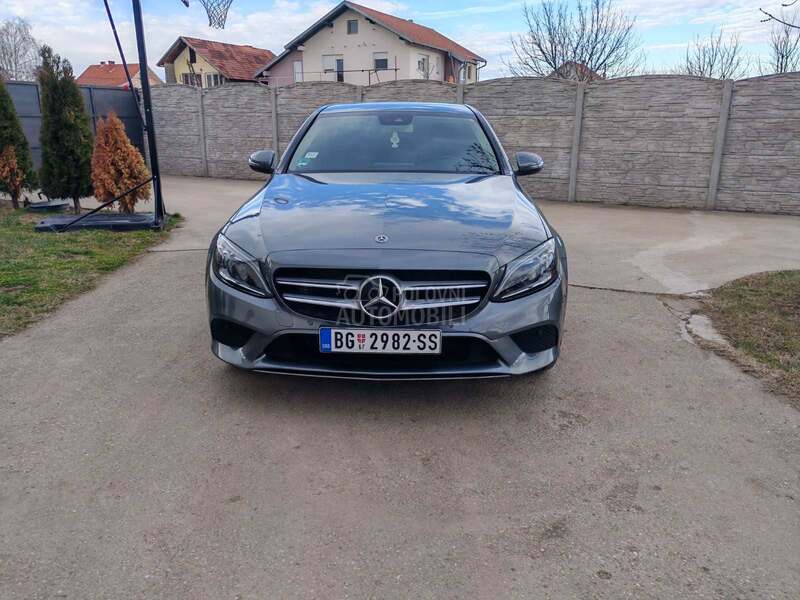 Mercedes Benz C 200 