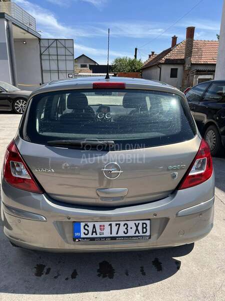 Opel Corsa D 1.3
