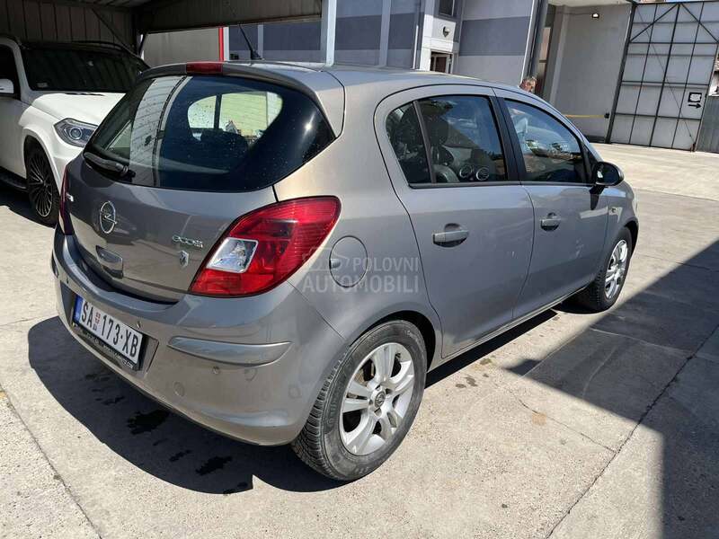 Opel Corsa D 1.3