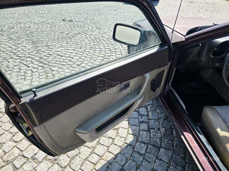 Porsche 944 2.5