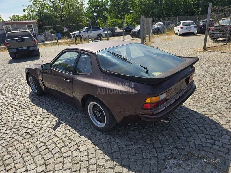 Porsche 944 2.5