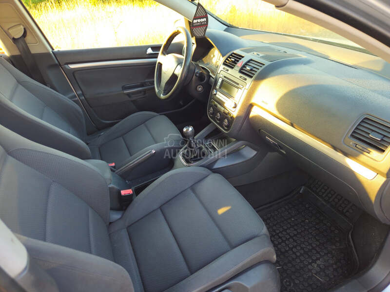 Volkswagen Golf 5 2.0 TDI