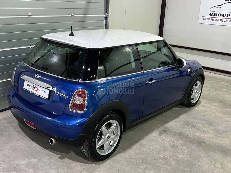 MINI Cooper 