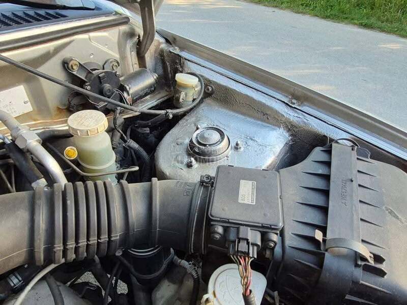 Mitsubishi Pajero Pinin 1.8