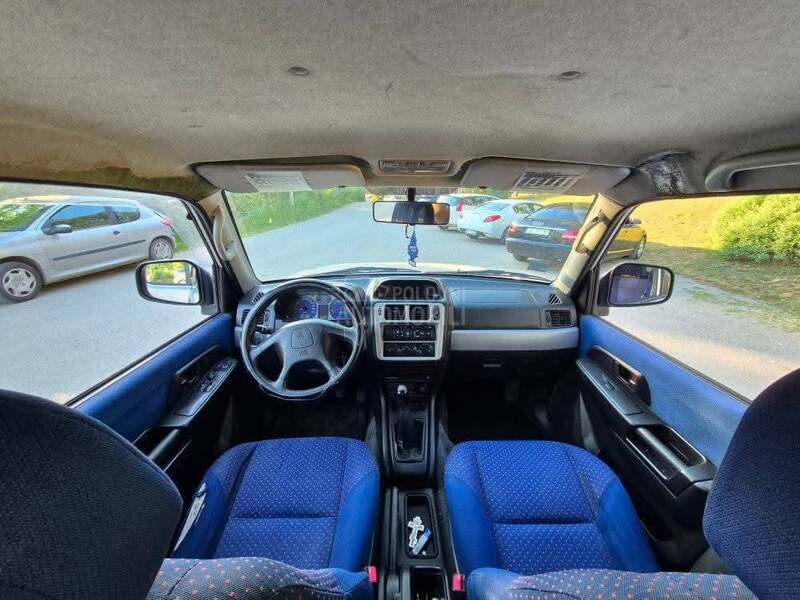 Mitsubishi Pajero Pinin 1.8