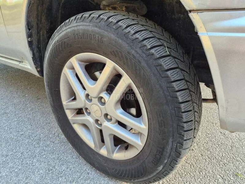 Mitsubishi Pajero Pinin 1.8