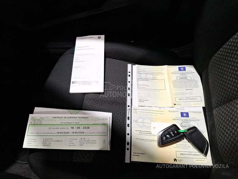 BMW 116 I A/T