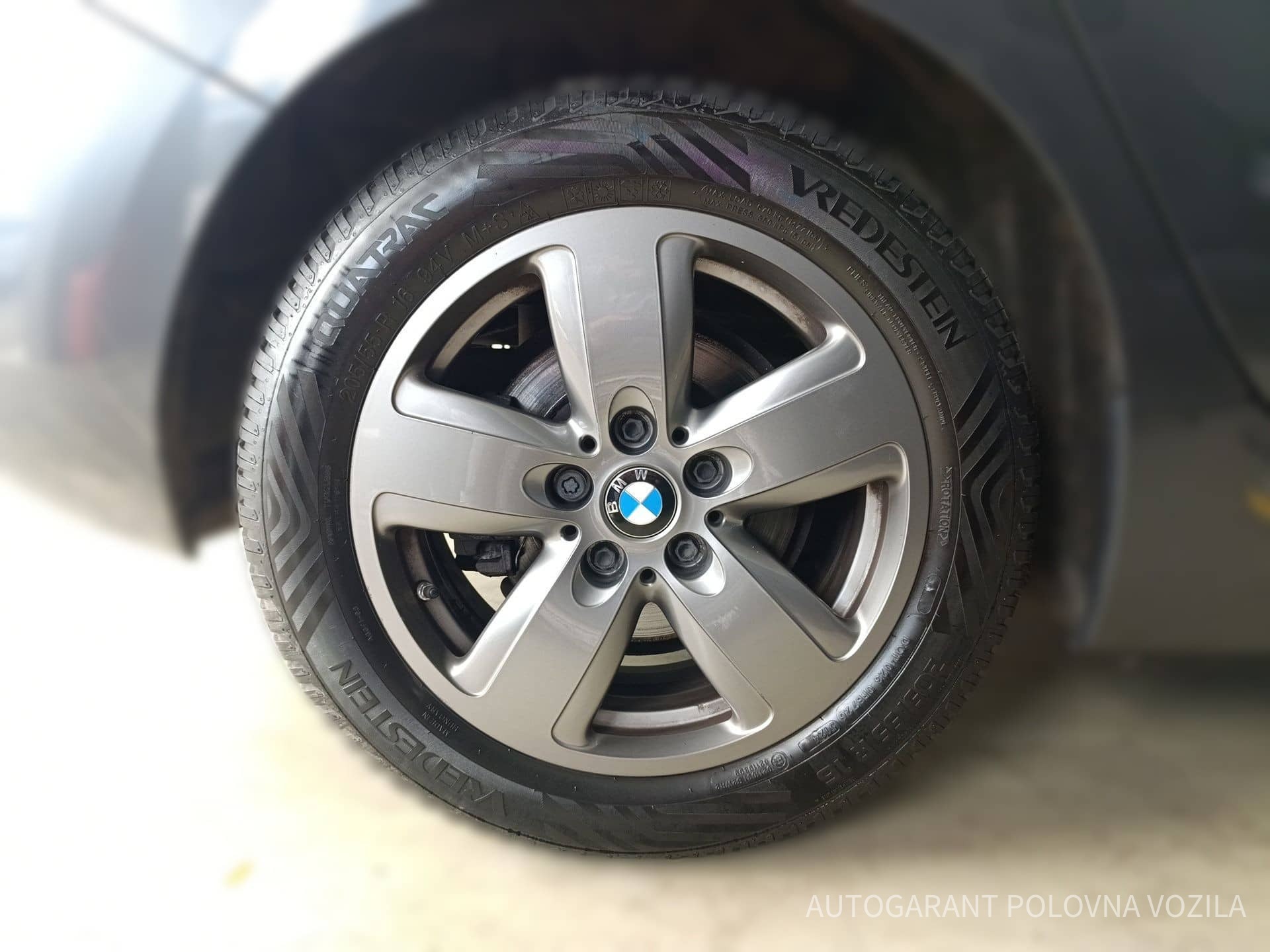 BMW 116 I A/T