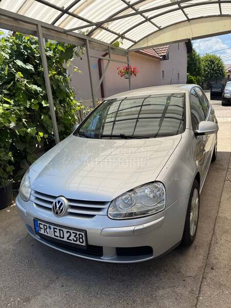 Volkswagen Golf 5 1.9tdi
