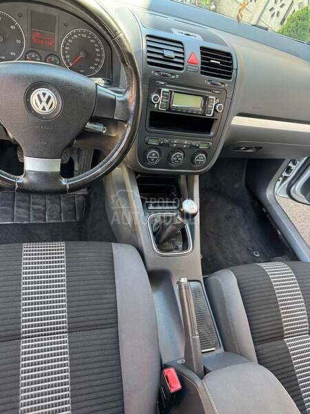 Volkswagen Golf 5 1.9tdi